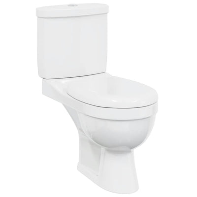 toilet med cisterne hvid