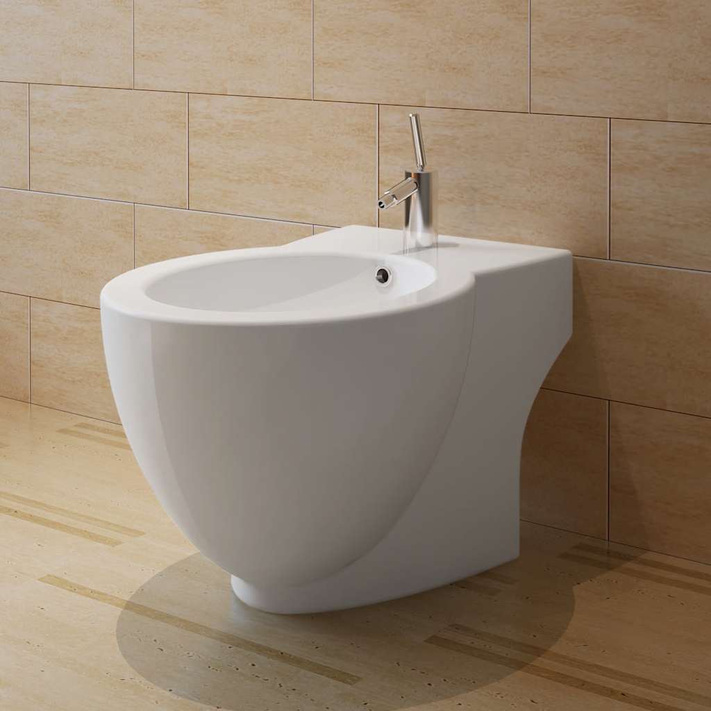Hvidt keramisk toilet & bidet sæt