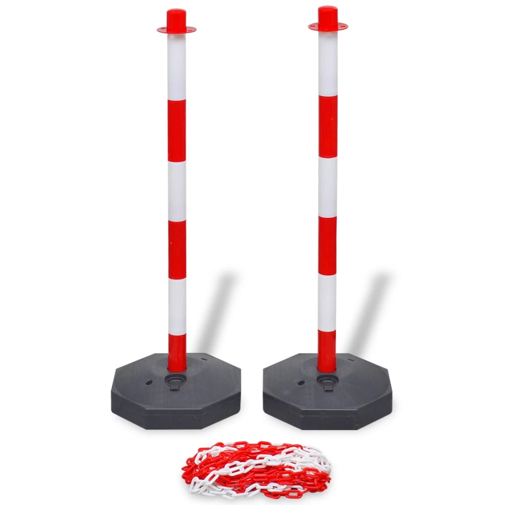 sæt med 4 trafikpæle og 2 plastikkæder på 10 m hver