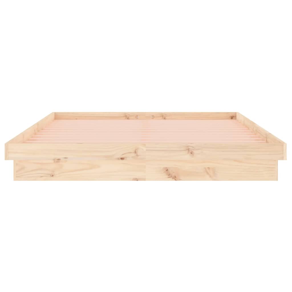 sengeramme med LED-lys 140x190 cm massivt træ
