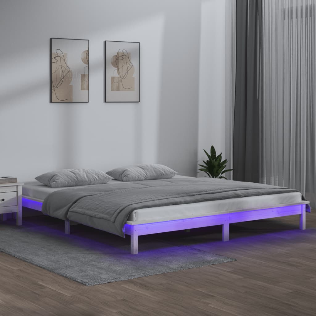 sengeramme med LED-lys 140x200 cm massivt træ hvid