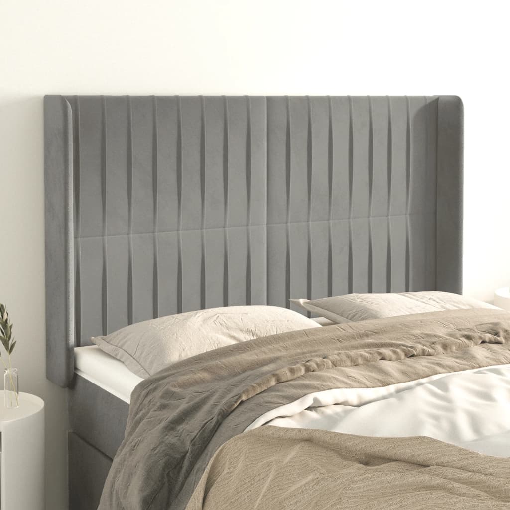 sengegavl med kanter 147x16x118/128 cm fløjl lysegrå