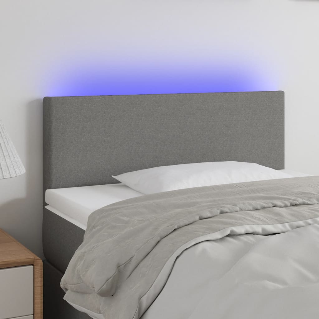 sengegavl med LED-lys 80x5x78/88 cm stof mørkegrå