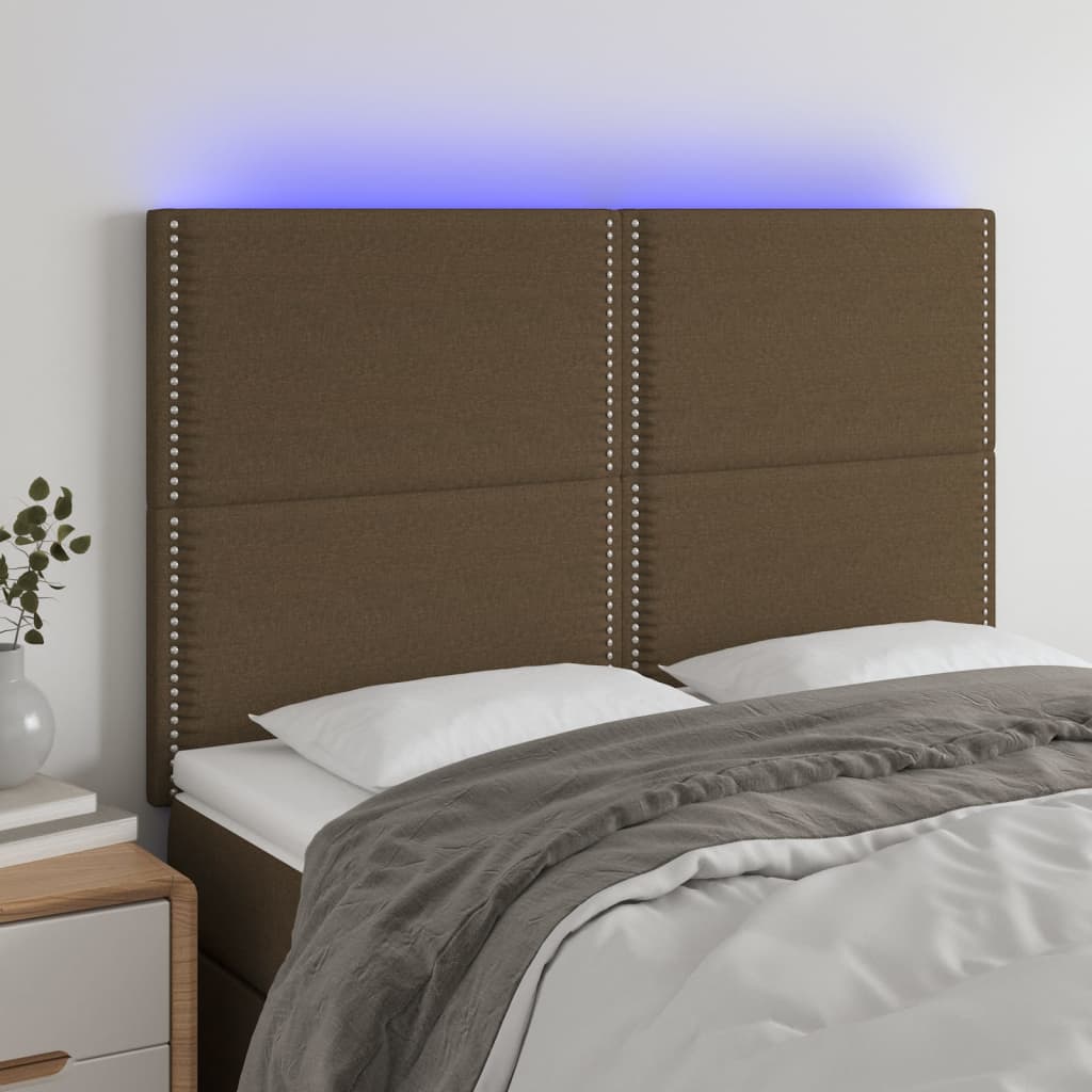 sengegavl med LED-lys 144x5x118/128 cm stof mørkebrun