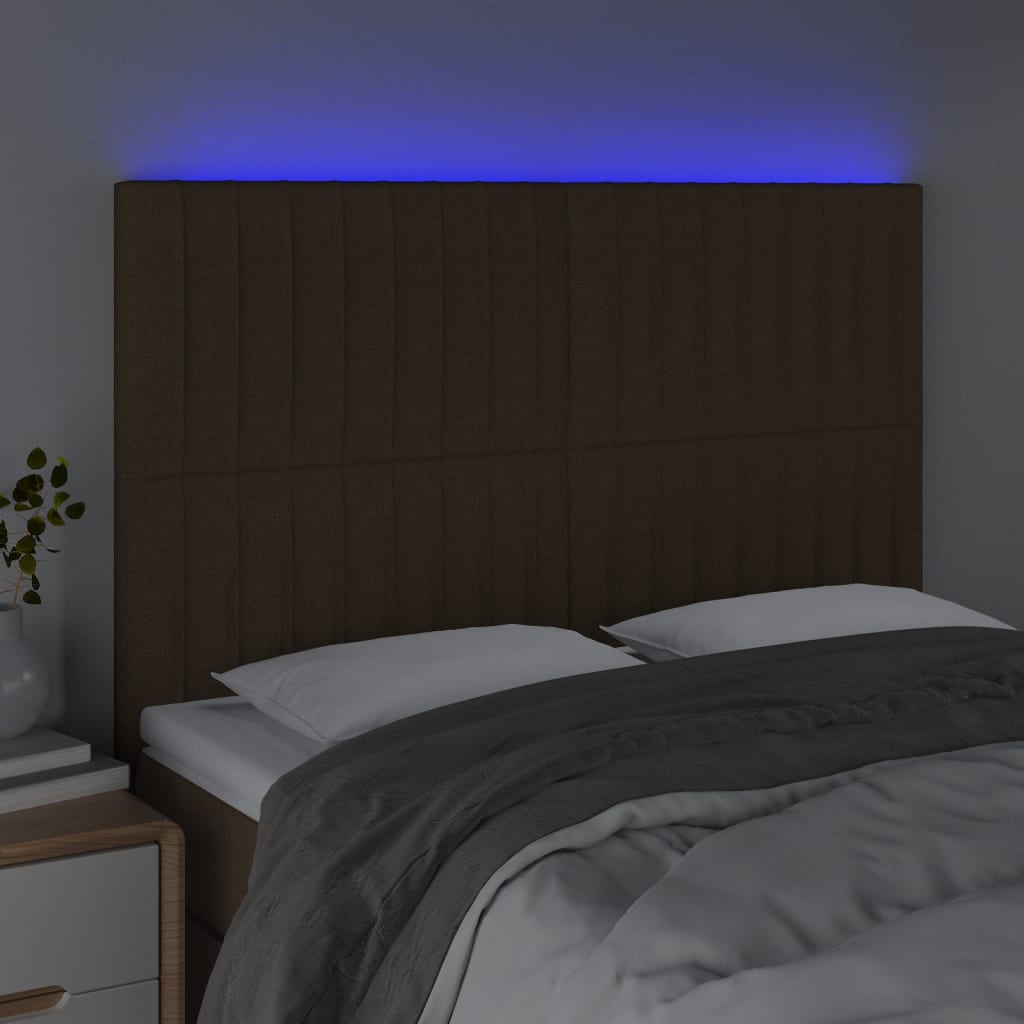 sengegavl med LED-lys 144x5x118/128 cm stof mørkebrun