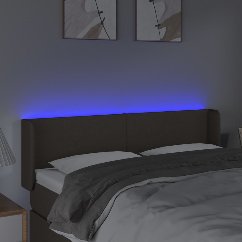 sengegavl med LED-lys 147x16x78/88 cm stof gråbrun
