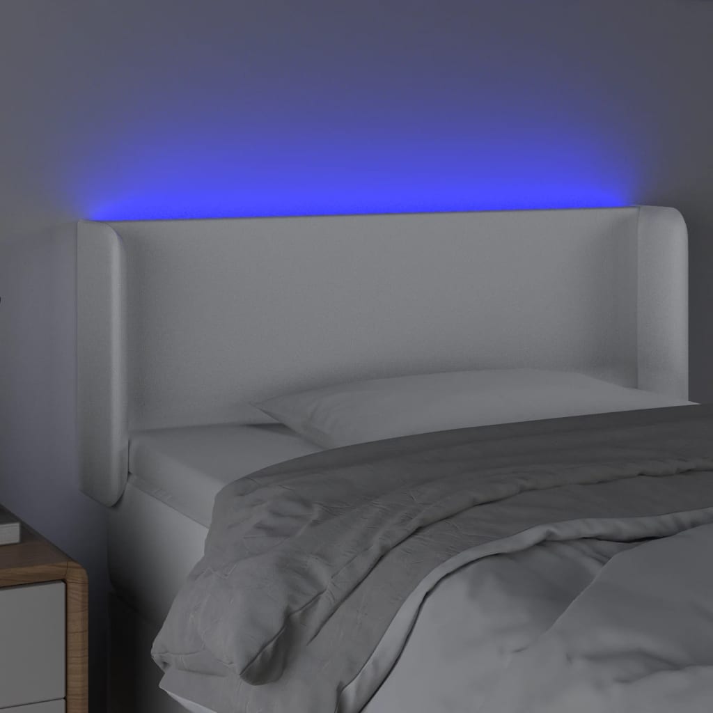 sengegavl med LED-lys 83x16x78/88 cm kunstlæder hvid
