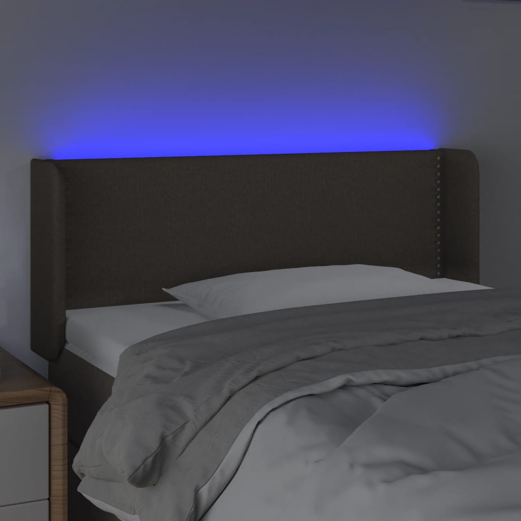 sengegavl med LED-lys 93x16x78/88 cm stof gråbrun