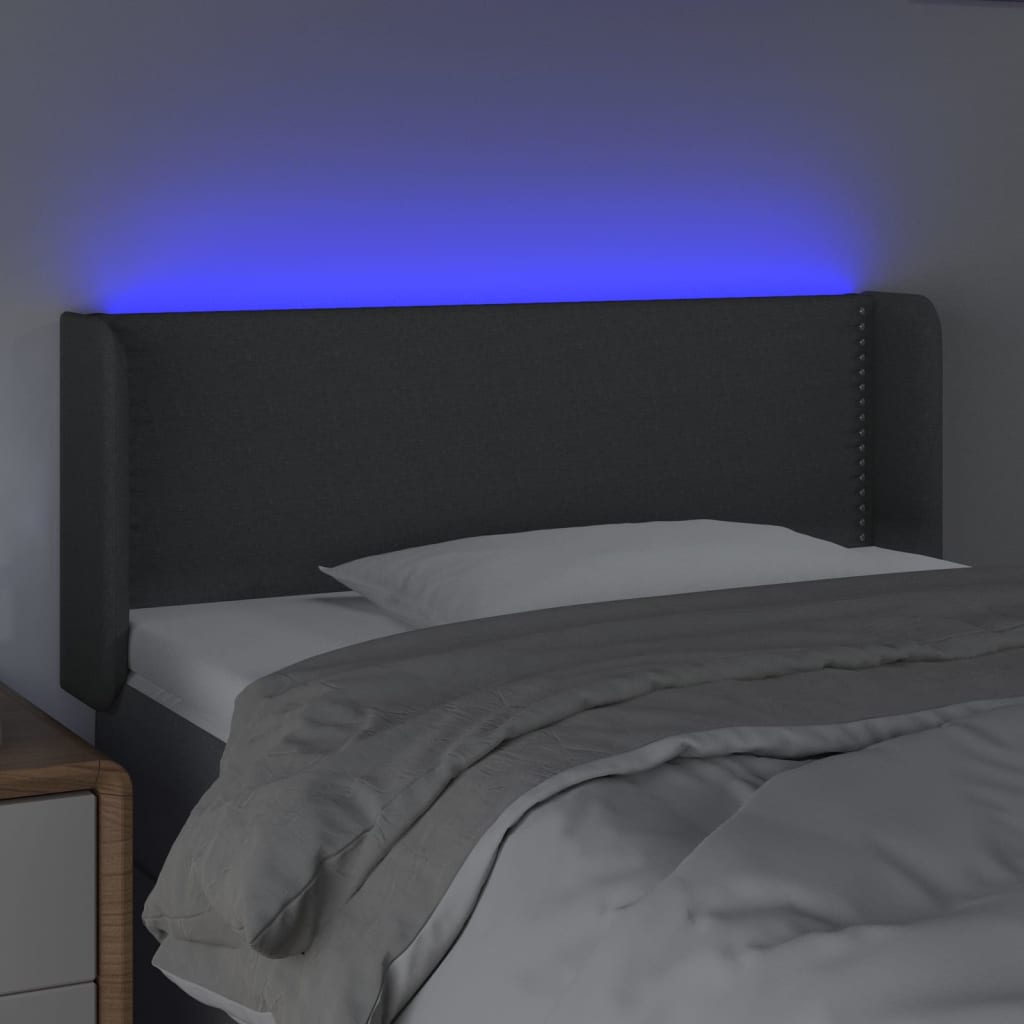 sengegavl med LED-lys 103x16x78/88 cm stof mørkegrå