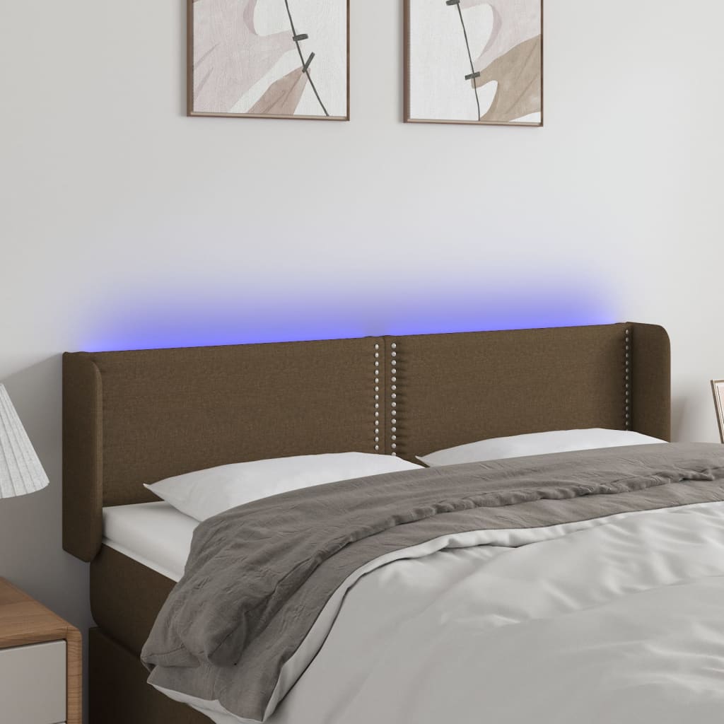 sengegavl med LED-lys 147x16x78/88 cm stof mørkebrun