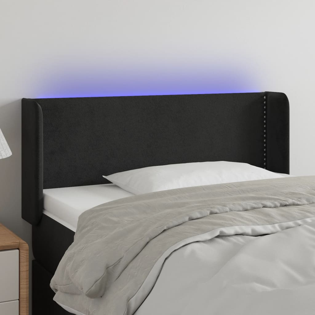 sengegavl med LED-lys 103x16x78/88 cm fløjl sort