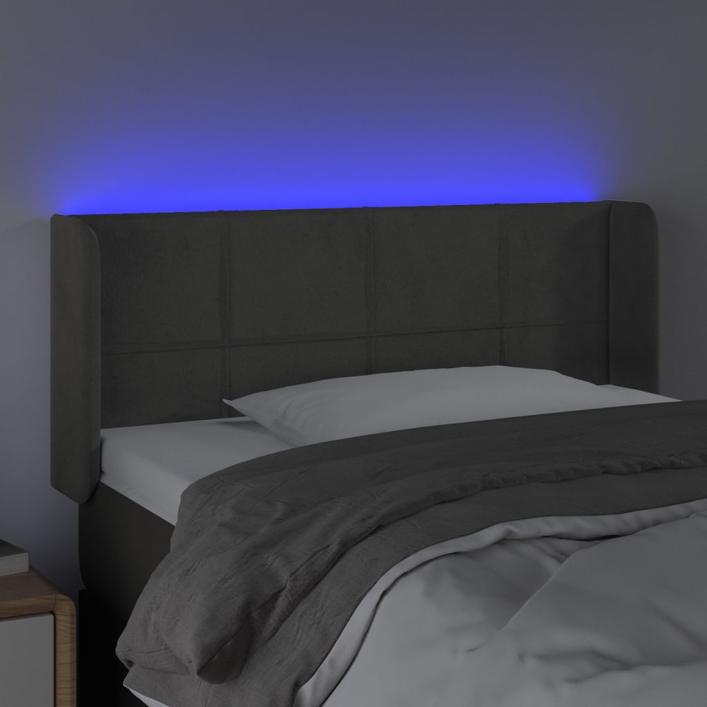 sengegavl med LED-lys 83x16x78/88 cm fløjl mørkegrå