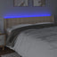 sengegavl med LED-lys 163x16x78/88 cm kunstlæder Cappuccino