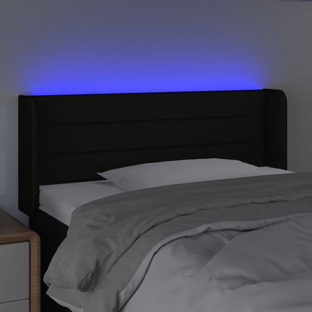 sengegavl med LED-lys 93x16x78/88 cm stof sort