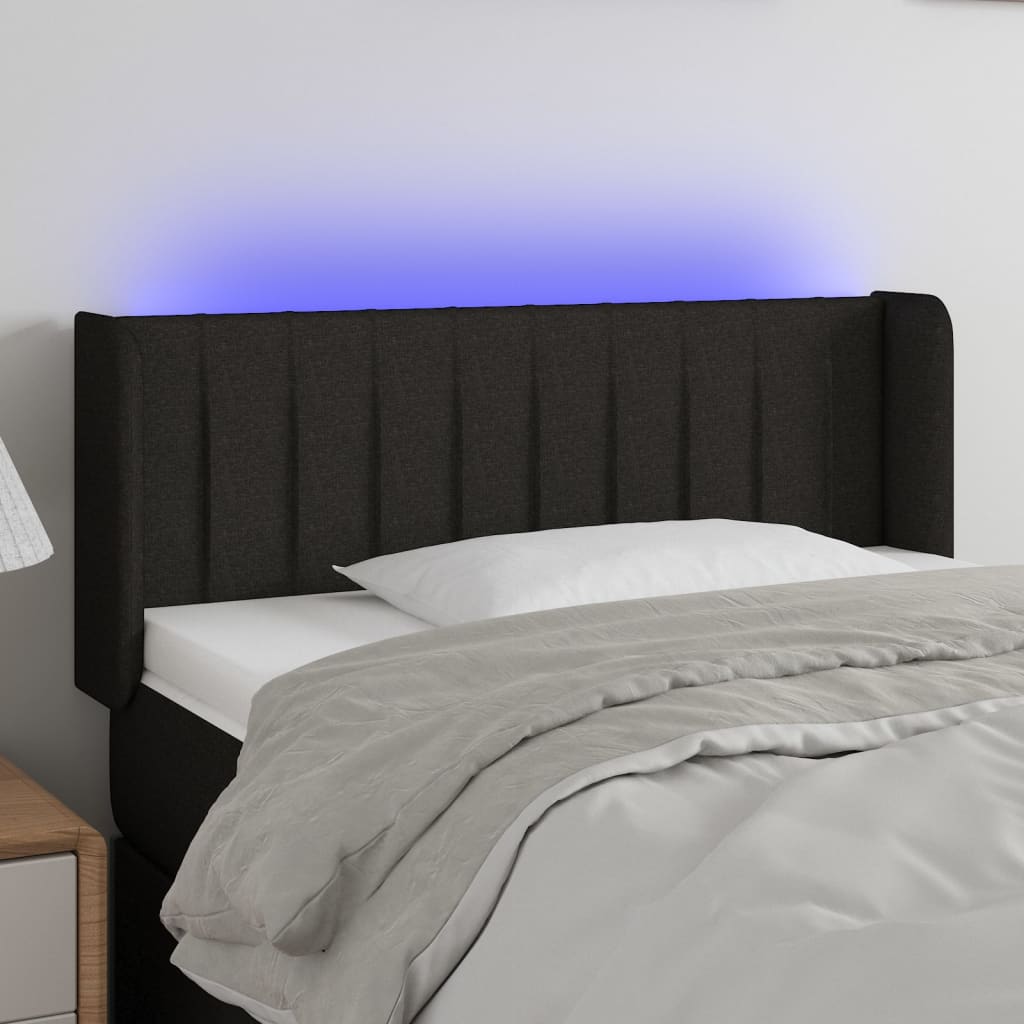 sengegavl med LED-lys 83x16x78/88 cm stof sort