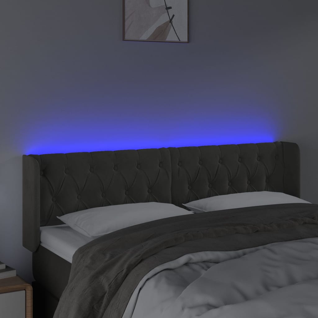 sengegavl med LED-lys 163x16x78/88 cm fløjl mørkegrå