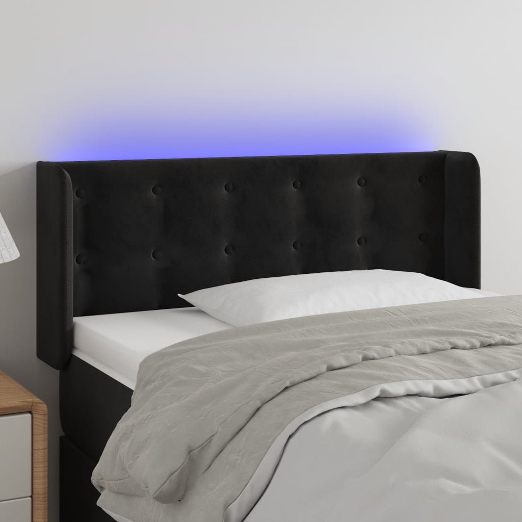 sengegavl med LED-lys 83x16x78/88 cm fløjl sort