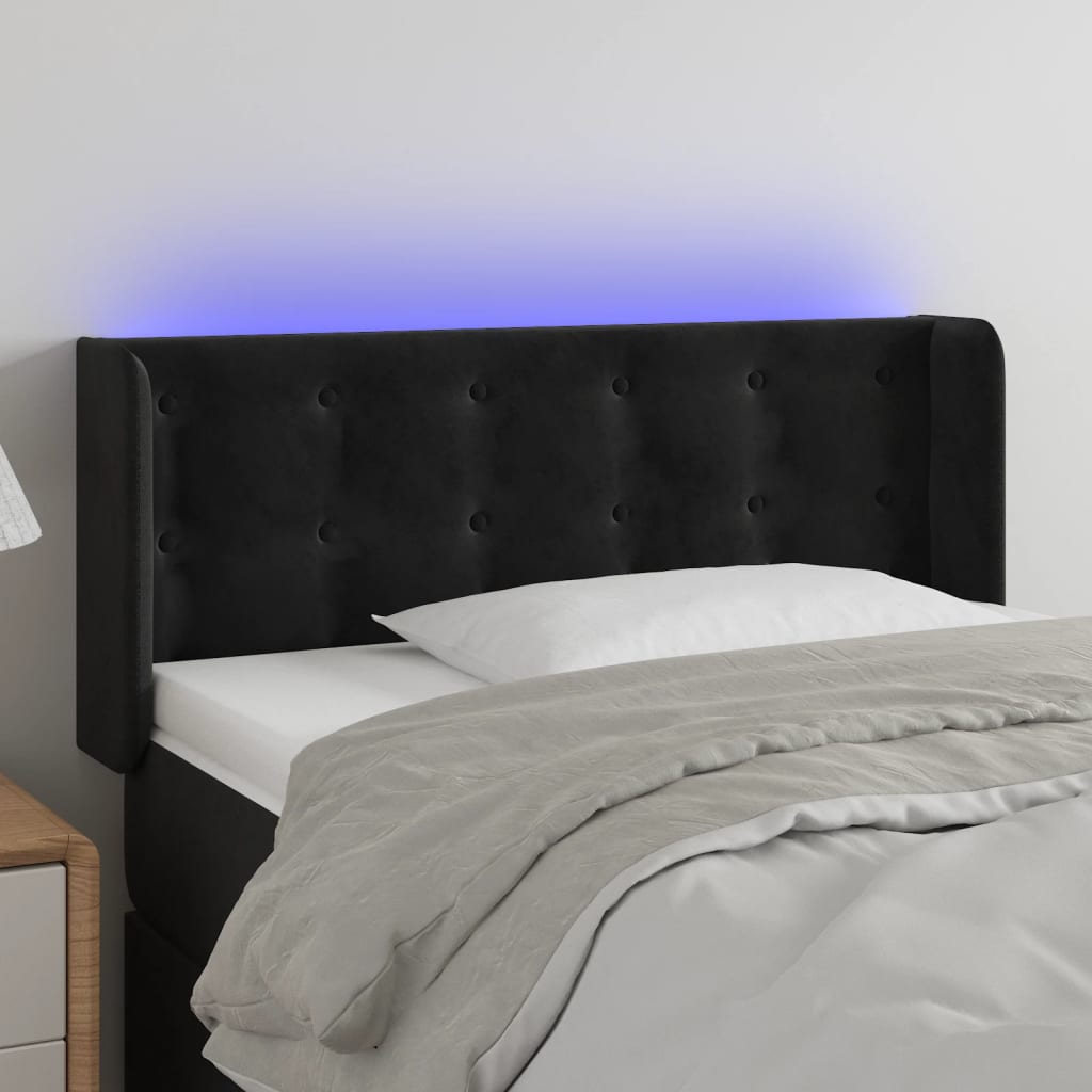 sengegavl med LED-lys 93x16x78/88 cm fløjl sort