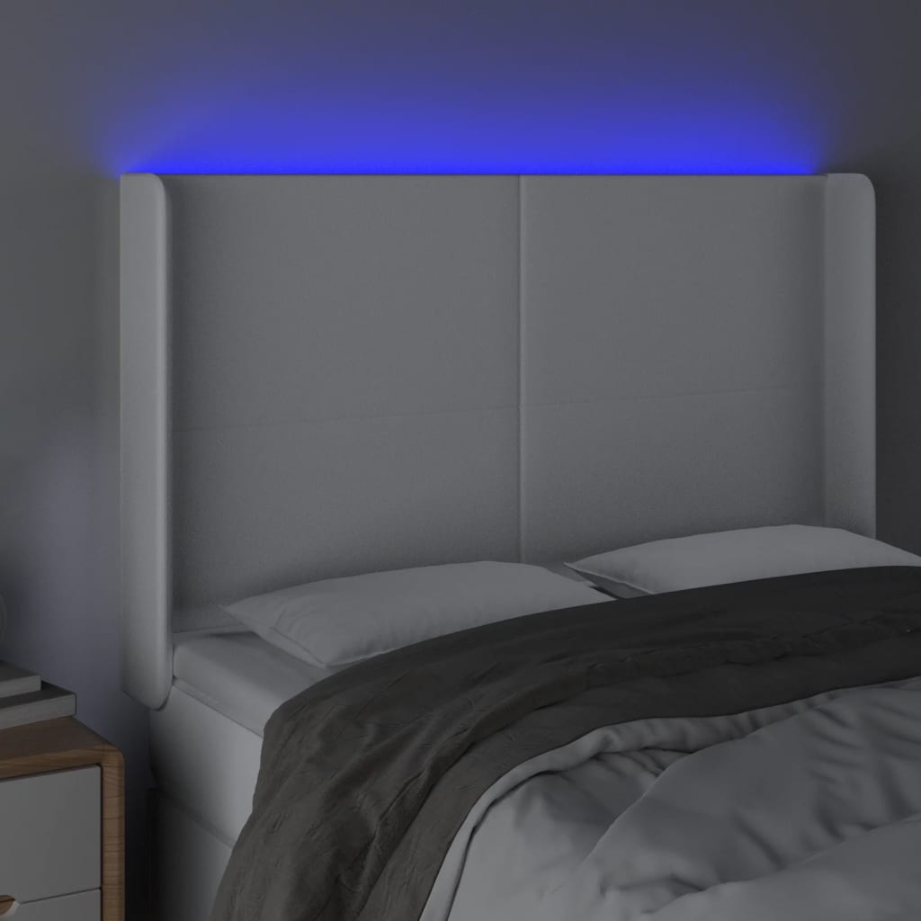 sengegavl med LED-lys 147x16x118/128 cm kunstlæder hvid