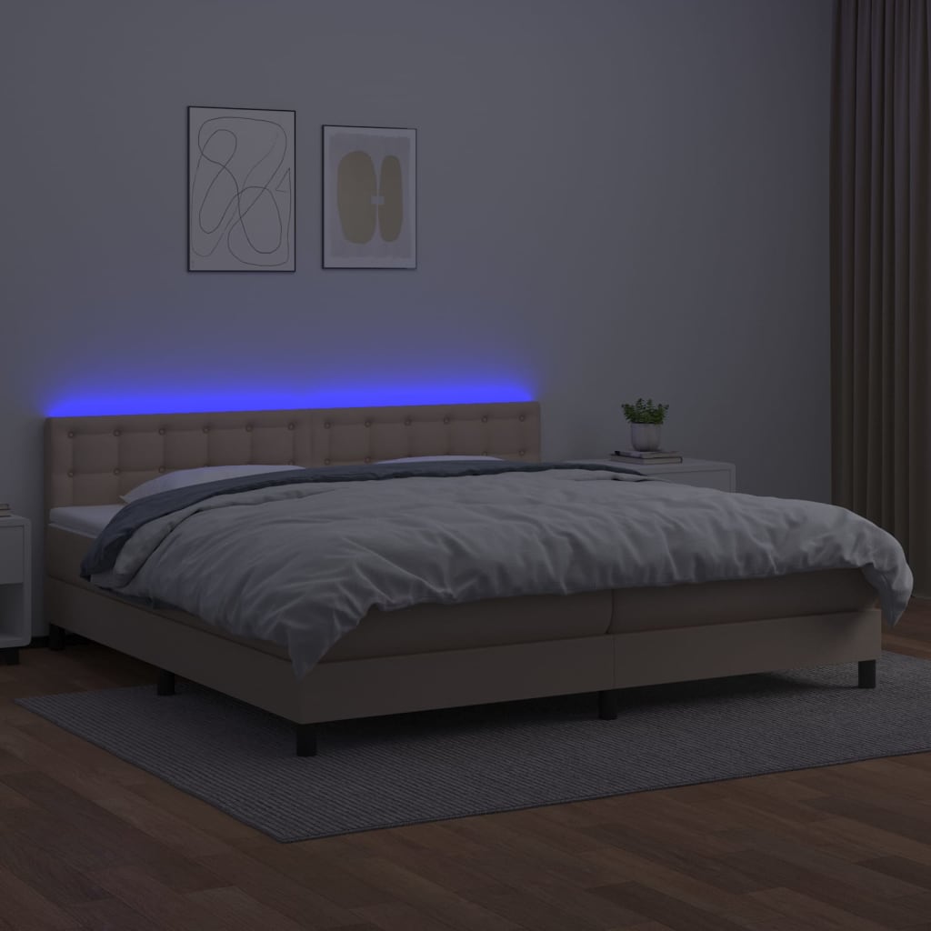 kontinentalseng LED-lys 200x200 cm kunstlæder cappuccinofarvet