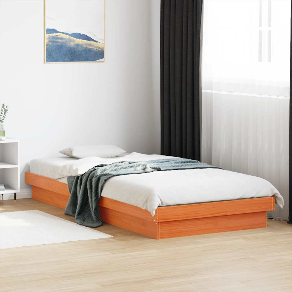 sengeramme med LED-lys 90x200 cm massivt fyrretræ gyldenbrun
