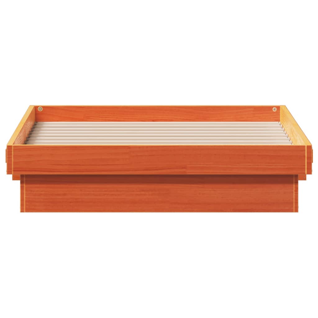 sengeramme med LED-lys 100x200 cm massivt fyrretræ gyldenbrun
