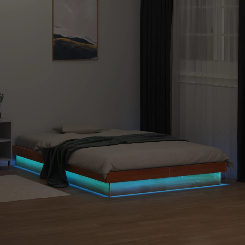 sengeramme med LED-lys 120x200 cm massivt fyrretræ gyldenbrun