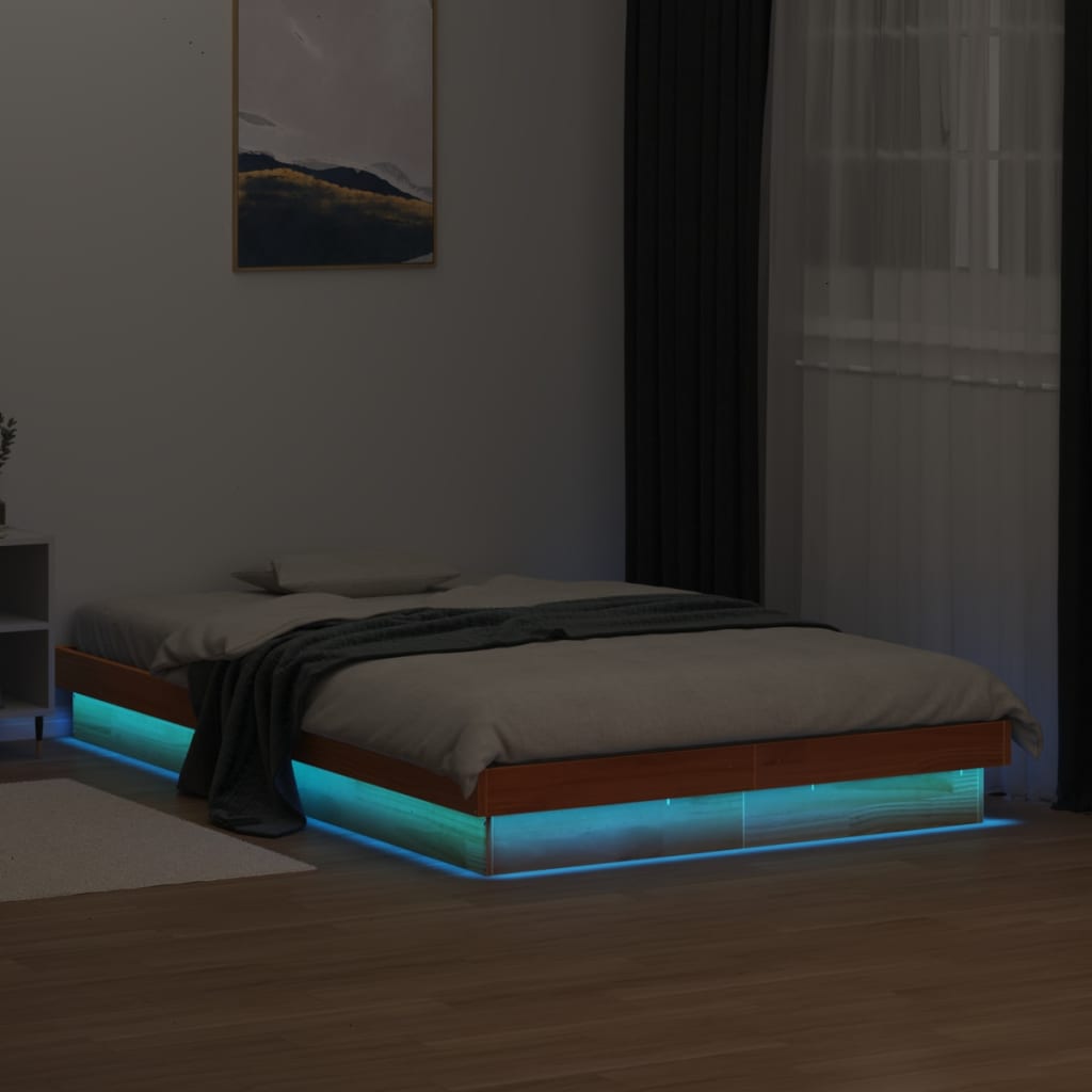 sengeramme med LED-lys 135x190 cm massivt fyrretræ brun