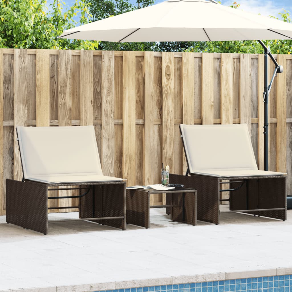 liggestole 2 stk. med bord brun polyrattan