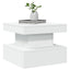sofabord med LED-lys 50x50x40 cm hvid