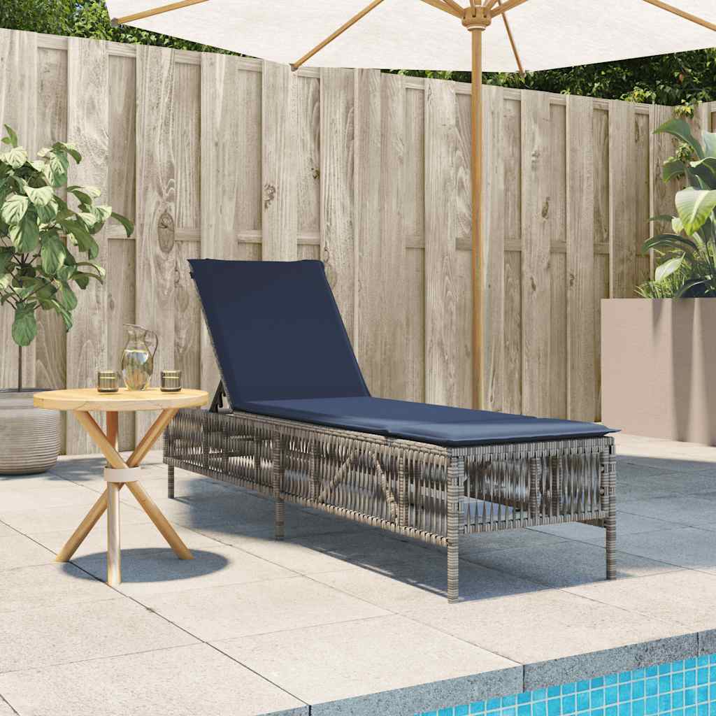 liggestol med hynde grå polyrattan