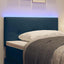 LED sengegavl med LED-lysstrimler Blå 100 cm Stof