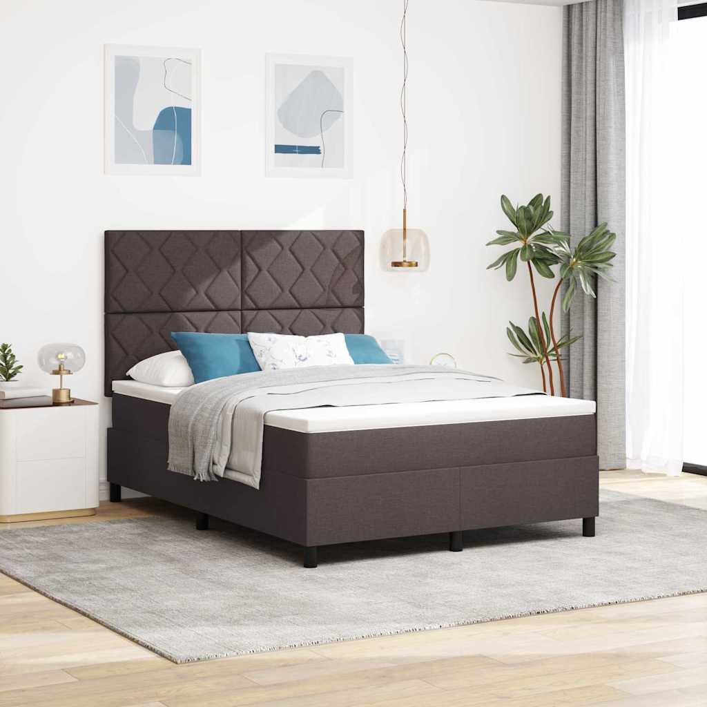 Box spring seng med LED-lysstrimler Mørkebrun 140 x 200 cm Stof