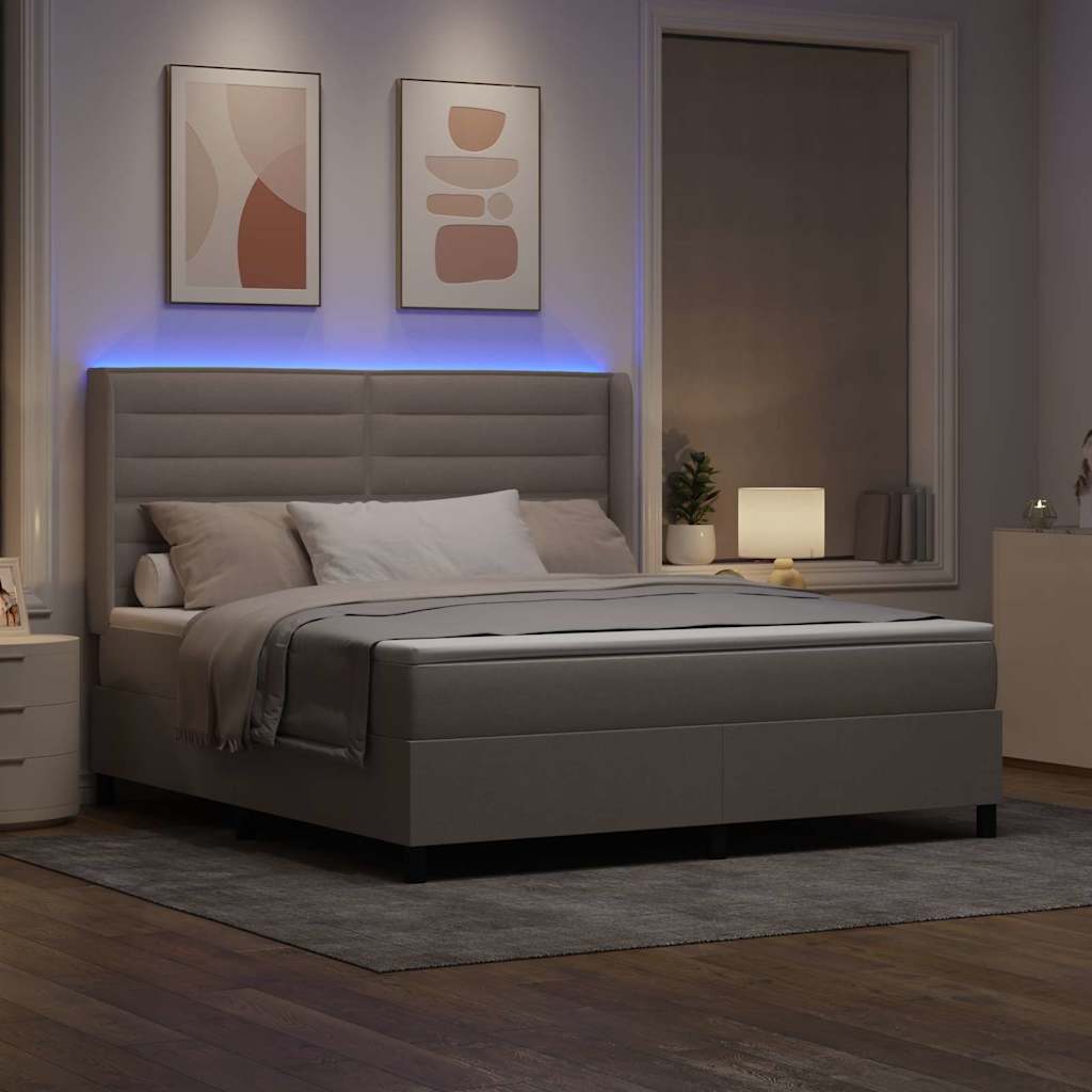 LED Box Spring Bed med hovedgærde Gråbrun 180 x 200 cm Stof