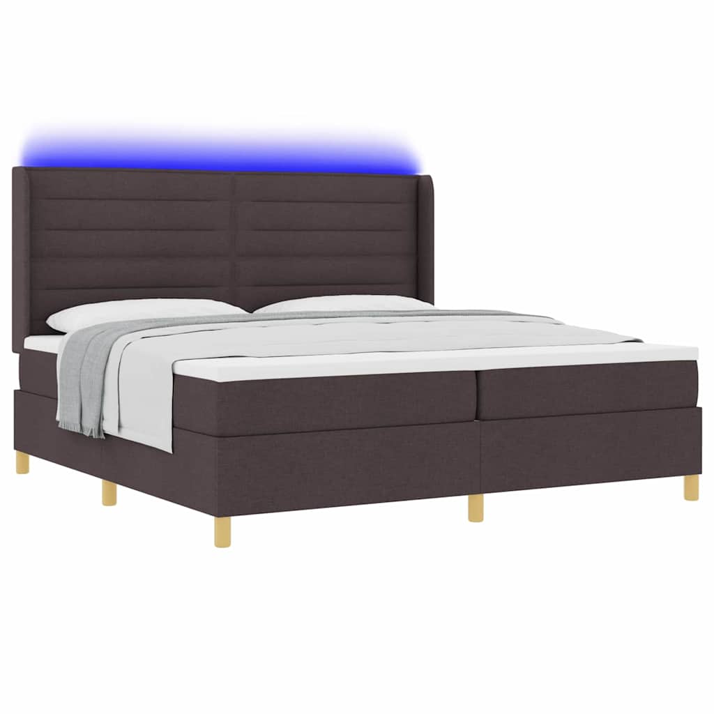 Box spring seng med madras med LED Brun 200 x 200 cm Stof