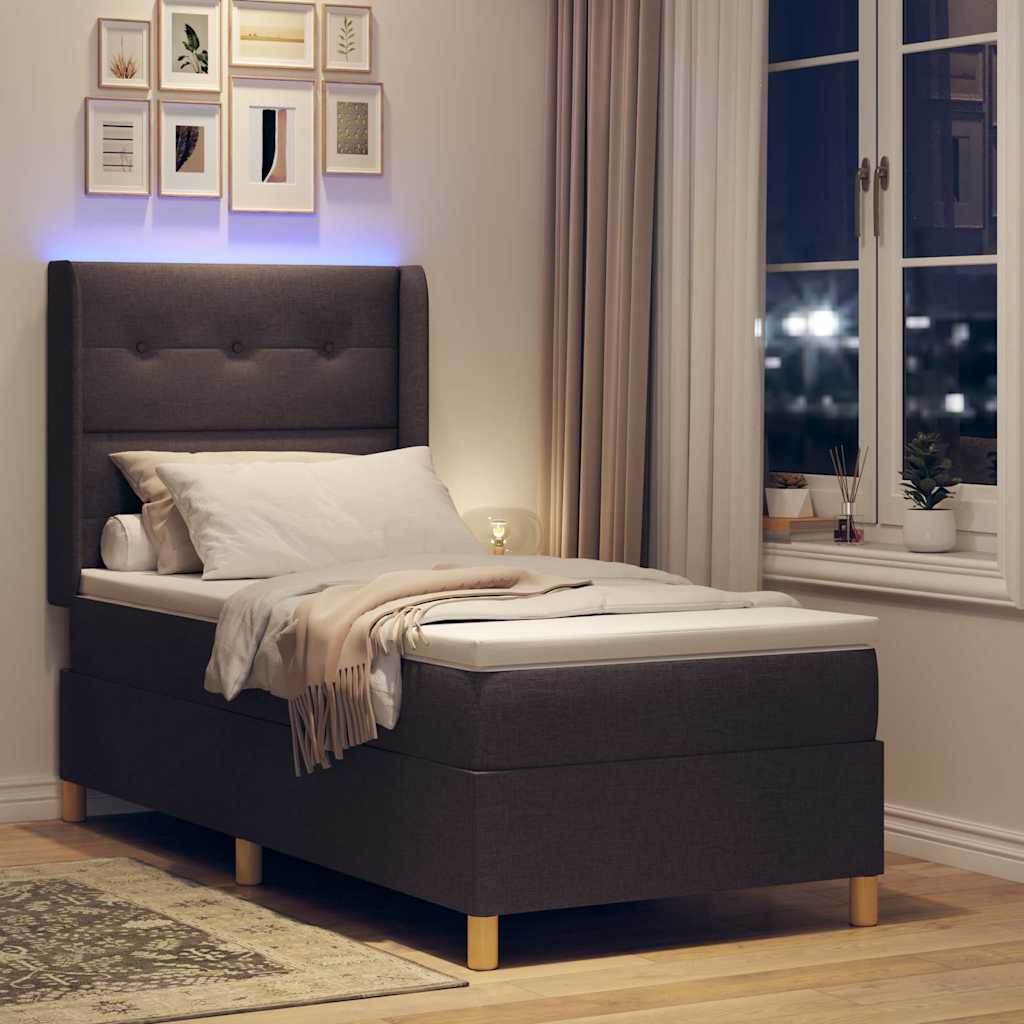 Box spring seng med LED-lysstrimler Brun 90 x 200 cm Stof