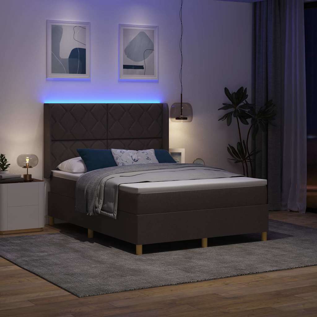 Box spring seng med LED-lysstrimler Brun 160 x 200 cm Stof