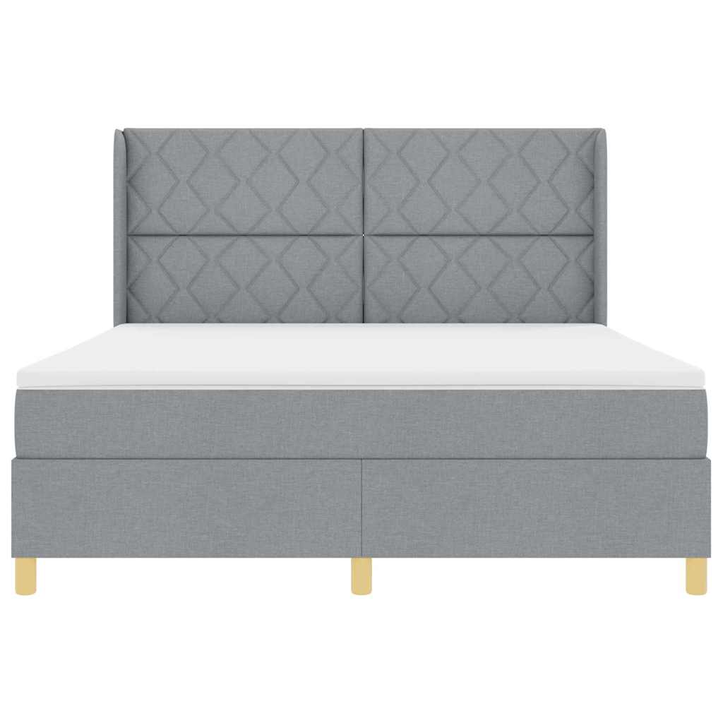 Box spring seng med LED-lysstrimler Lysegrå 180 x 200 cm Stof