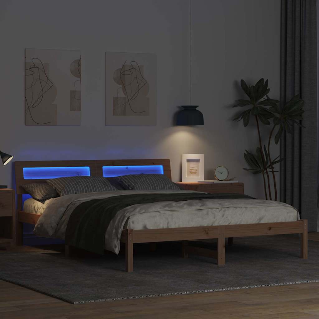 Sengestel med hovedgærde Brun 140 x 200 cm Massiv fyrretræ