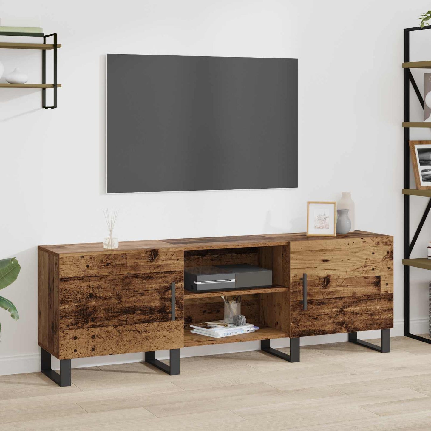 TV-skab 150 x 30 x 50 cm Gammelt træ Konstrueret træ