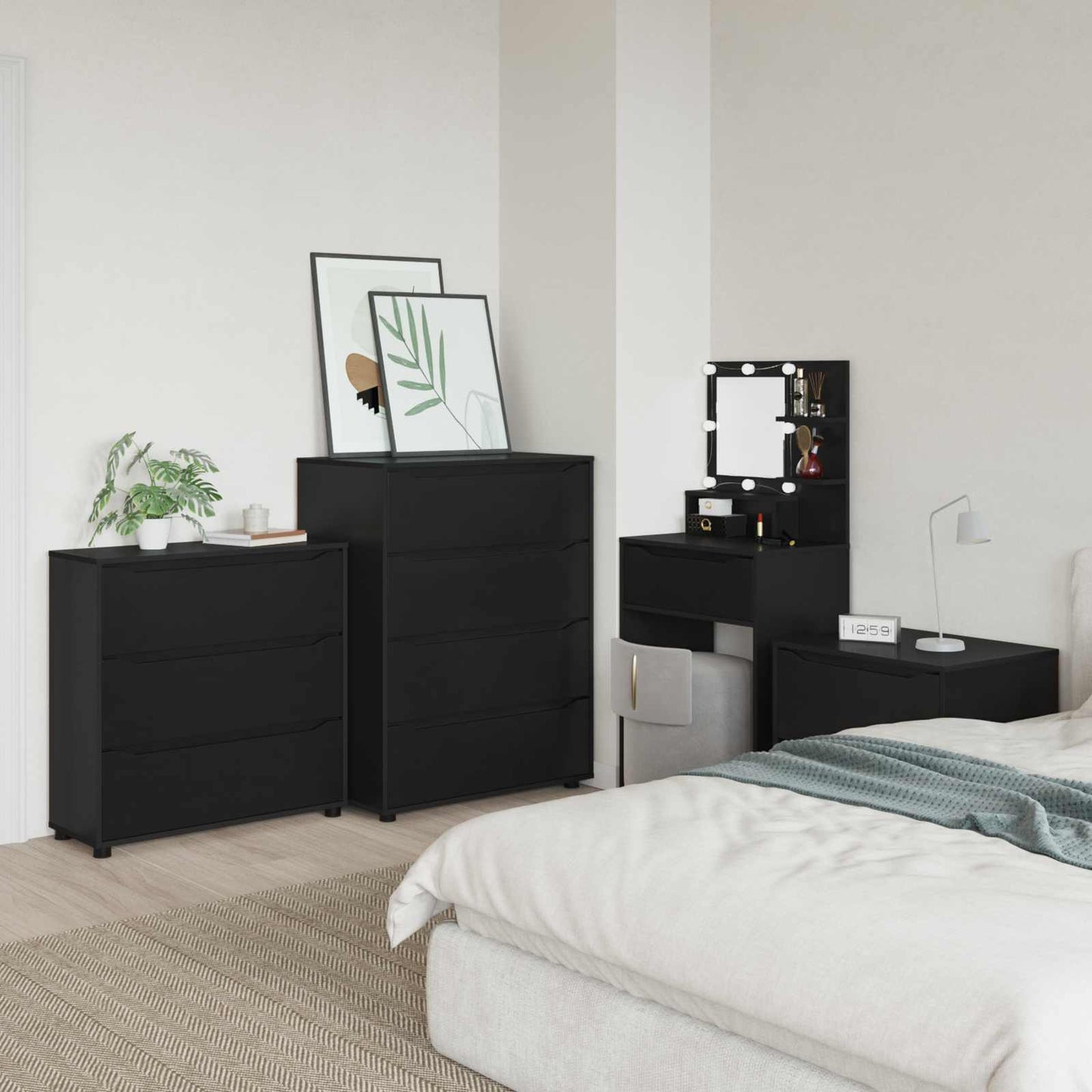 Opbevaringsskab 80 x 31 x 81 cm Konstrueret træ Sort