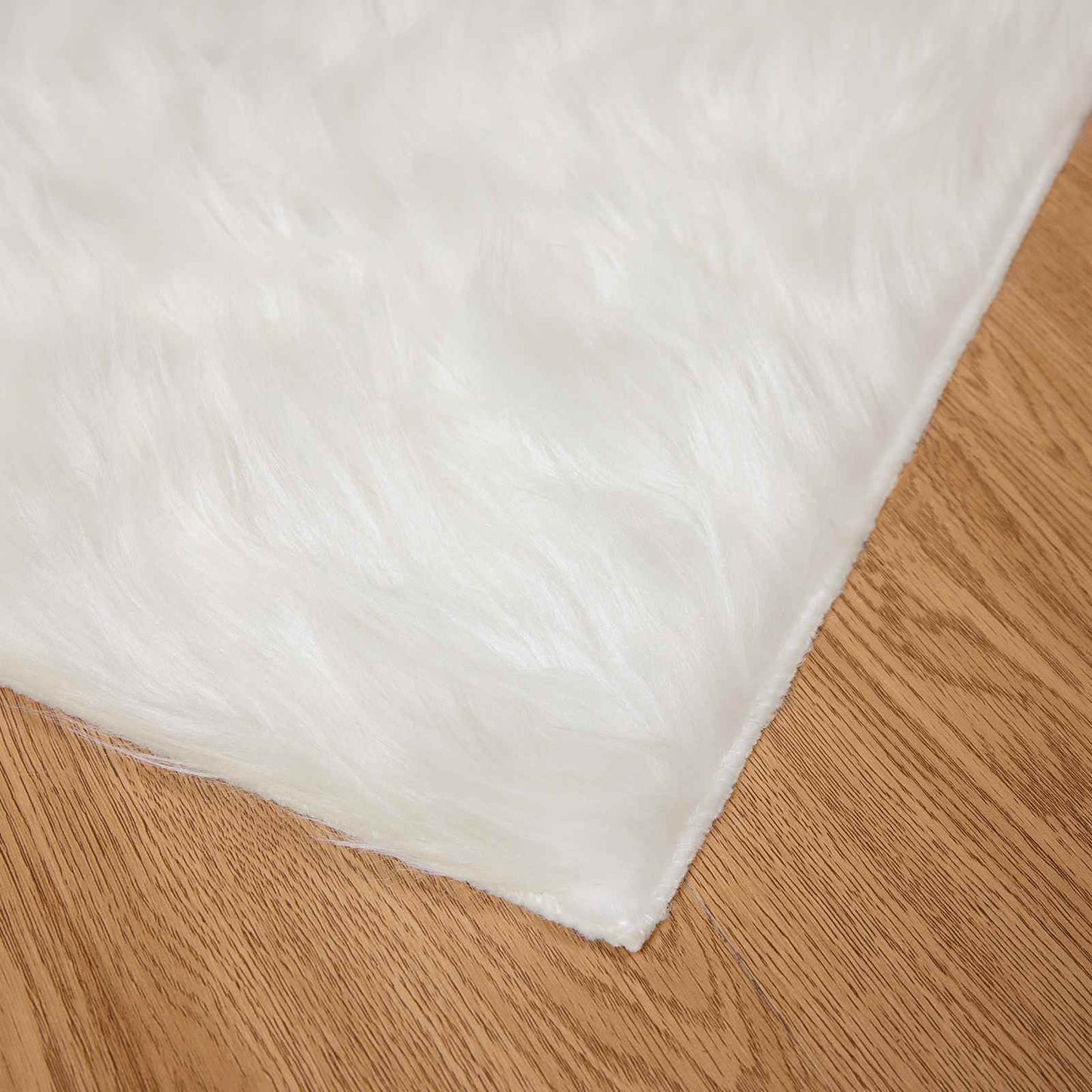 Fuskobbel lammeskindstæppe TAFALLA Hvid 80 x 150 cm Polyester