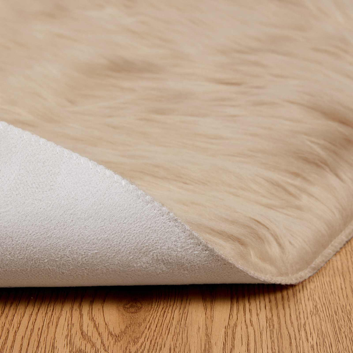 Fuskobbel lammeskindstæppe TAFALLA Beige Ø 160 cm Polyester