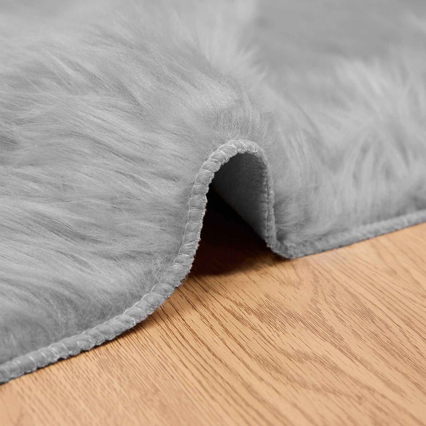 Fuskobbel lammeskindstæppe TAFALLA Grå 80 x 200 cm Polyester