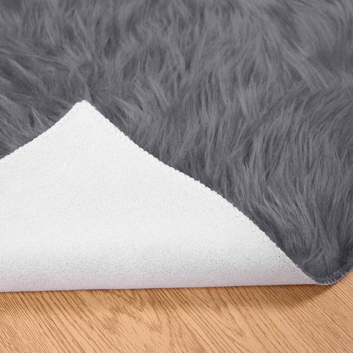 Fuskobbel lammeskindstæppe TAFALLA Antracit 240 x 340 cm