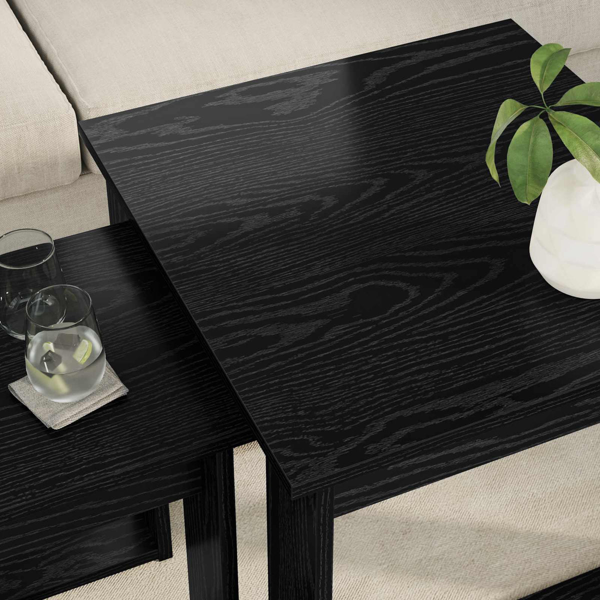 Kaffebord Sæt 2 stk. Sort eg 50 x 52 x 42 cm Konstrueret træ
