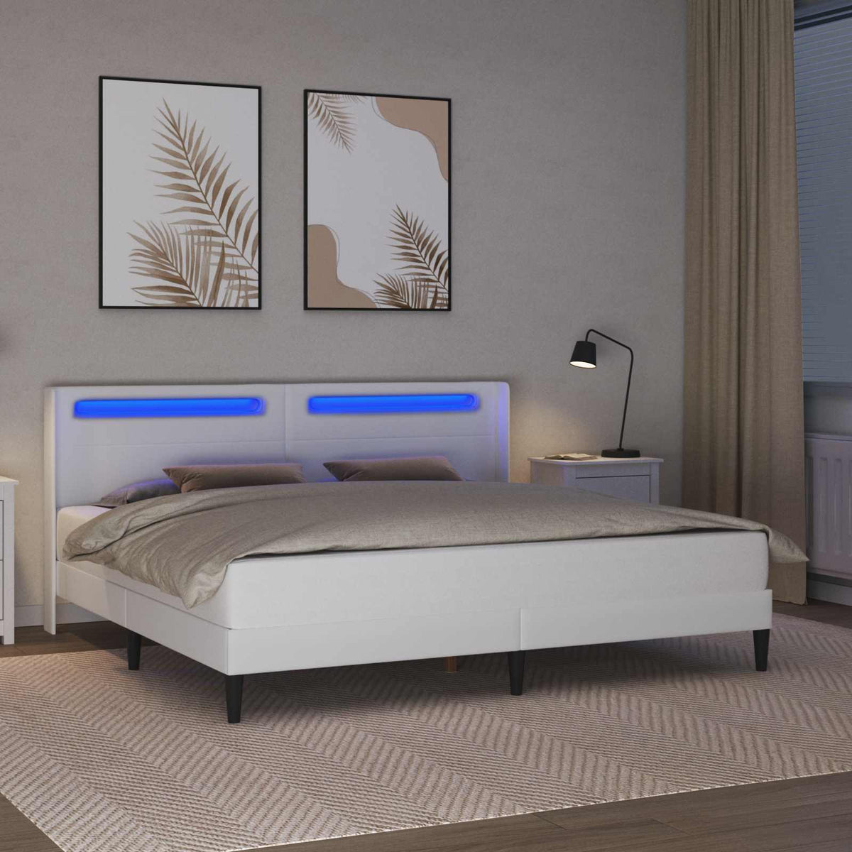 Sengestel med LED-lysstrimler Hvid 200 x200 cm Kunstlæder