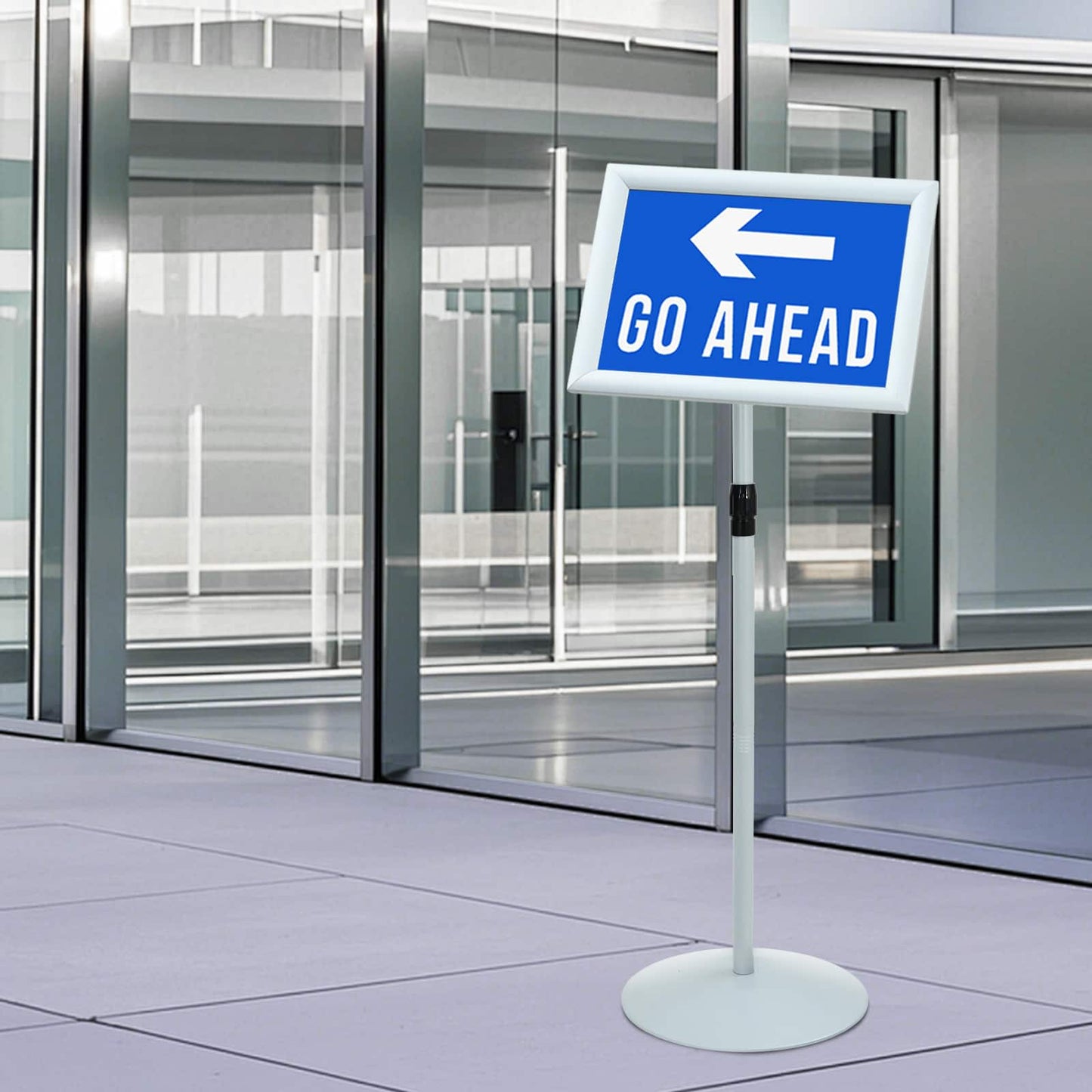 Pedestal Plakatstand 33 x 33 x 126 cm PVC og Stål Sølv