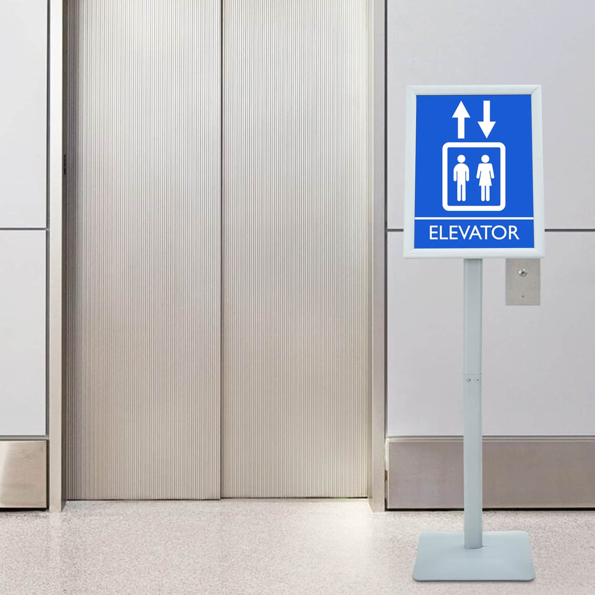 Pedestal Plakatstand 32,5 x 27 x 126 cm Støbejern Sølv