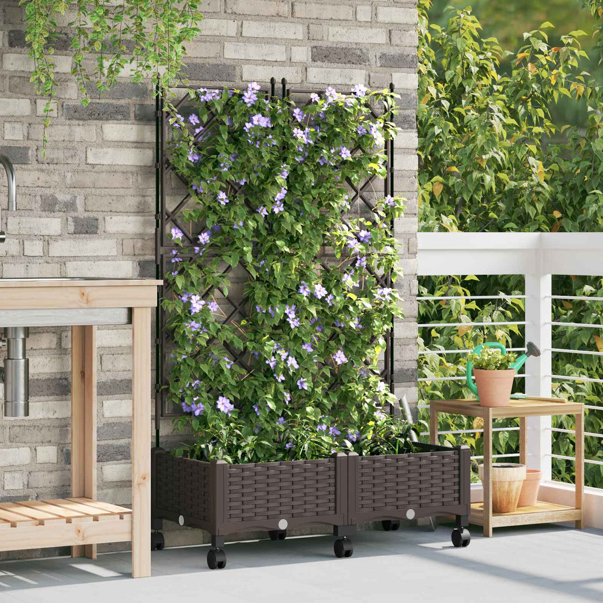 Haveplantekasse med espalier og hjul 2 stk. Brun PP